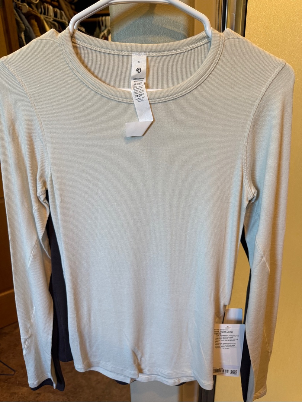 Lululemon hold tight long sleeve